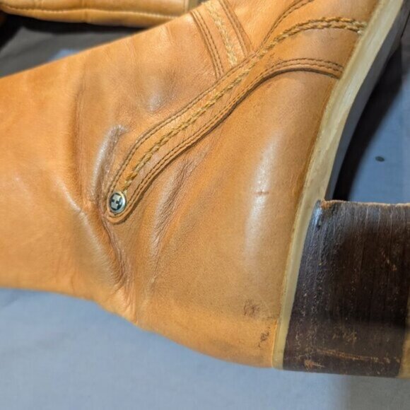 Helix Tan Zipper Closure Low Heel - Picture 11 of 14